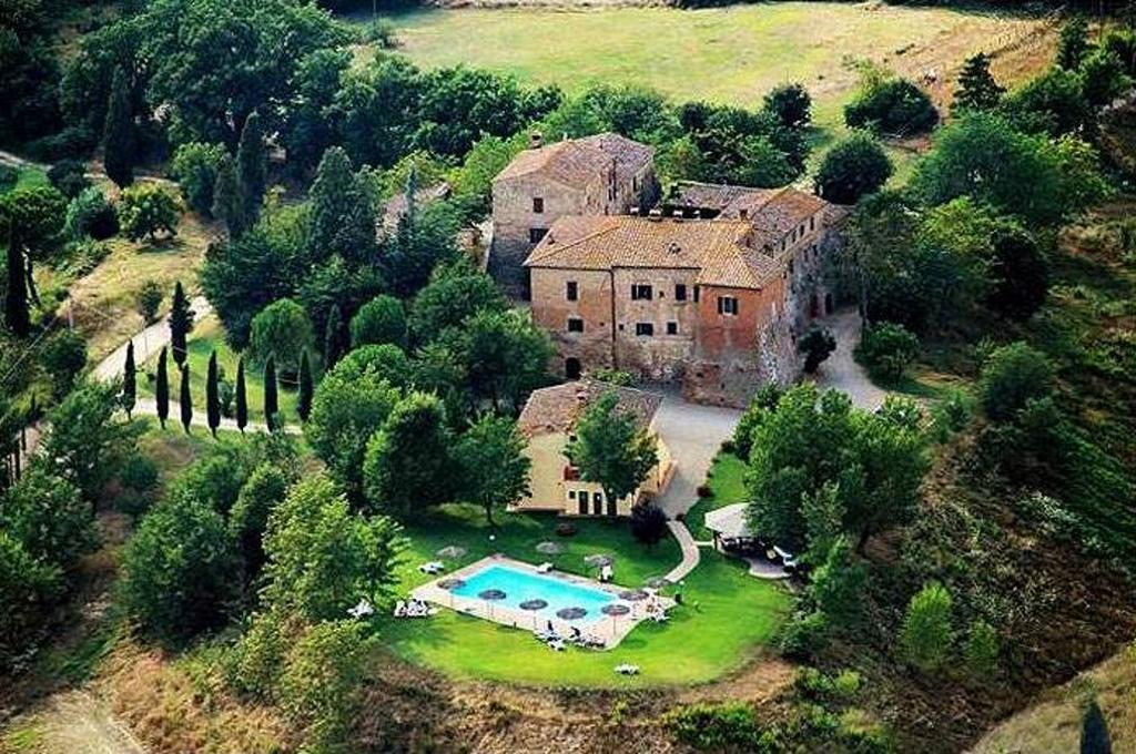 Agriturismo Castello Saltemnano Buonconvento Exterior photo