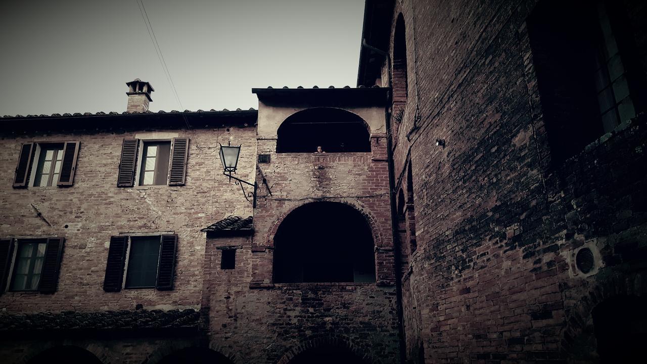 Agriturismo Castello Saltemnano Buonconvento Exterior photo